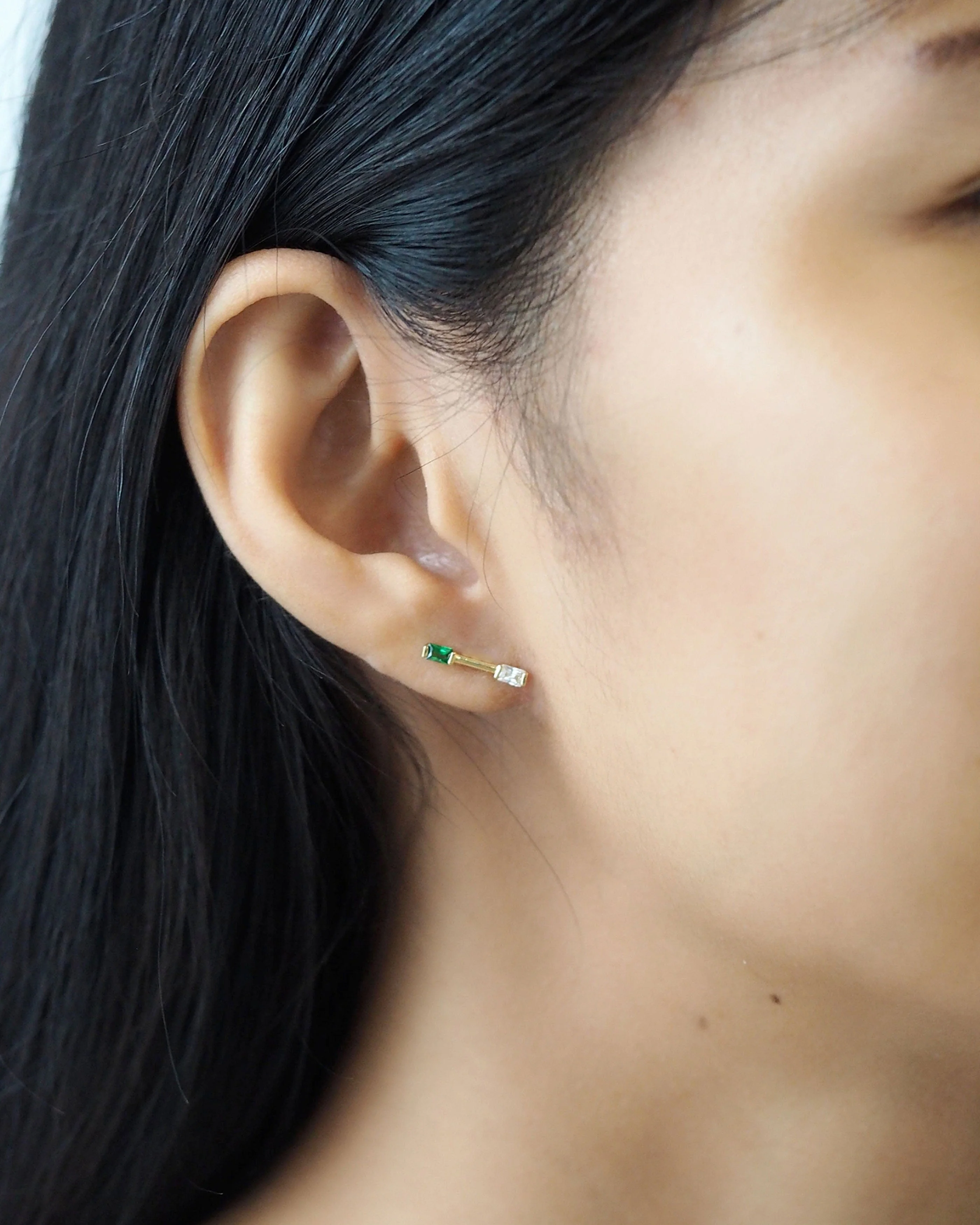 Gold Bar Stud With CZ And Emerald Green Stone Accents - Image 2
