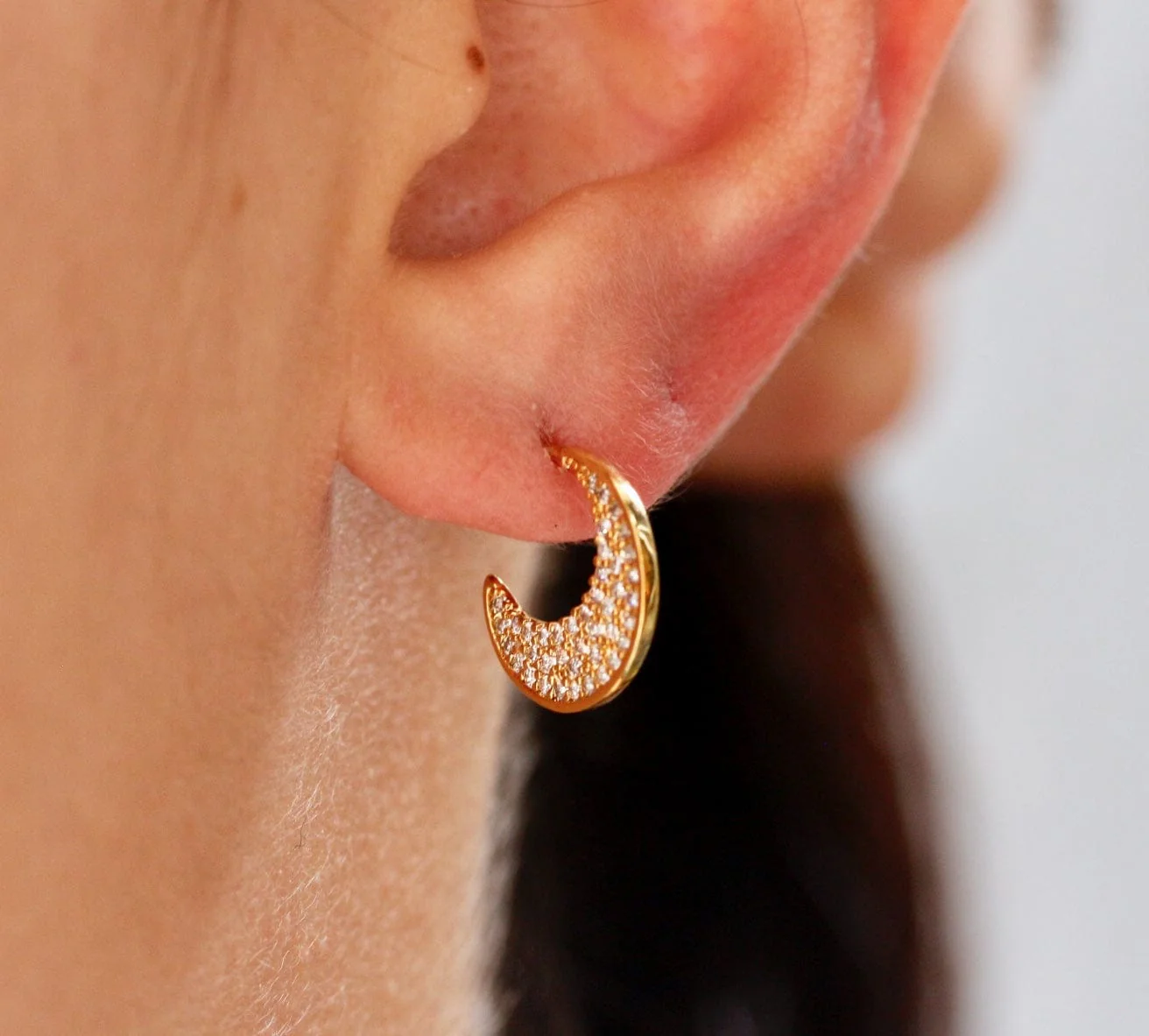Pave Abstract Huggie - Image 2