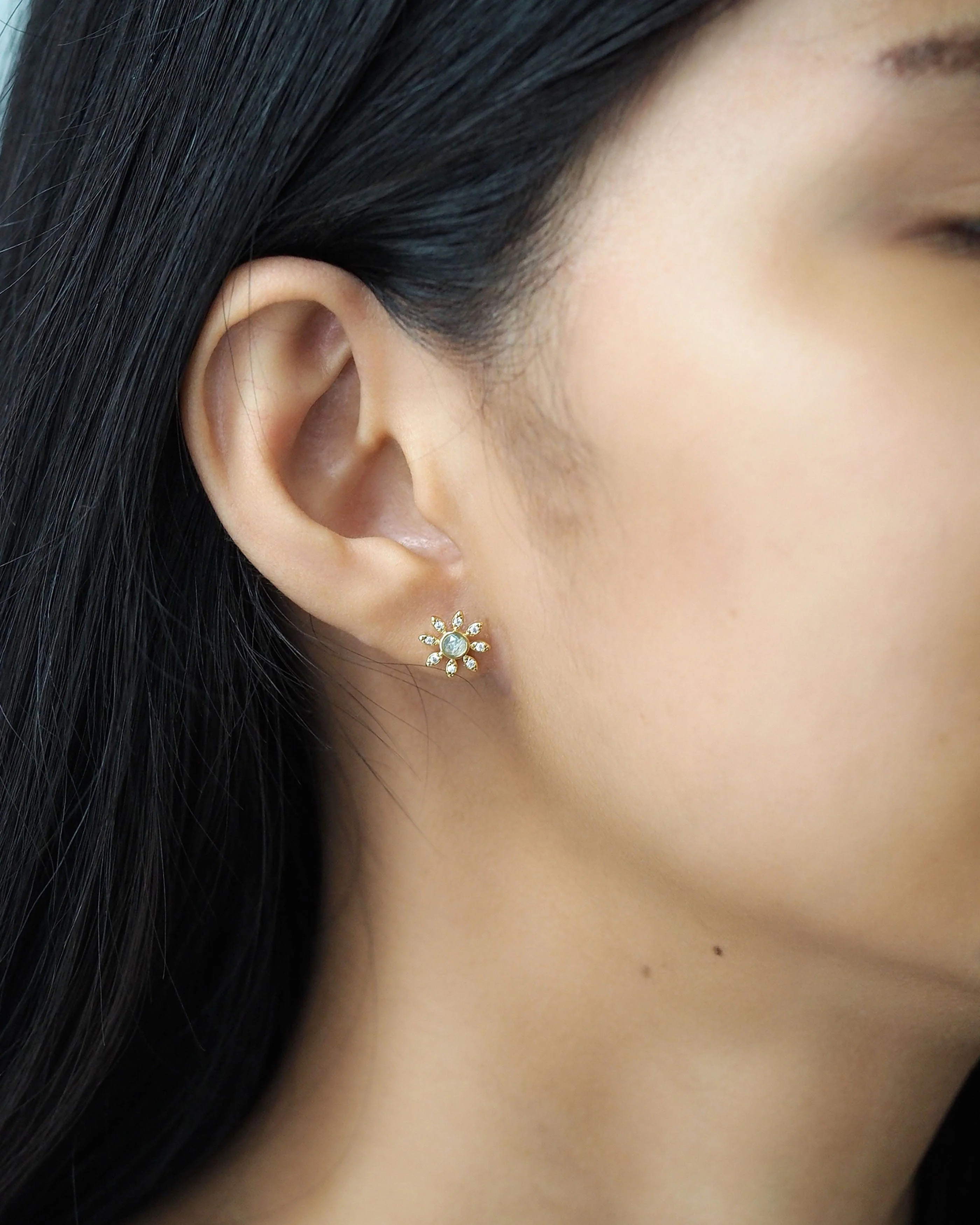 Rock Crystal Flower Stud - Image 2